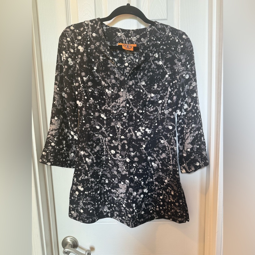 Tory Burch Black and White Graphic Paint Splatter Silk Tunic Split Collar Artsy